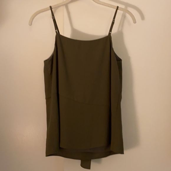 1. State Green Top - Picture 3 of 6